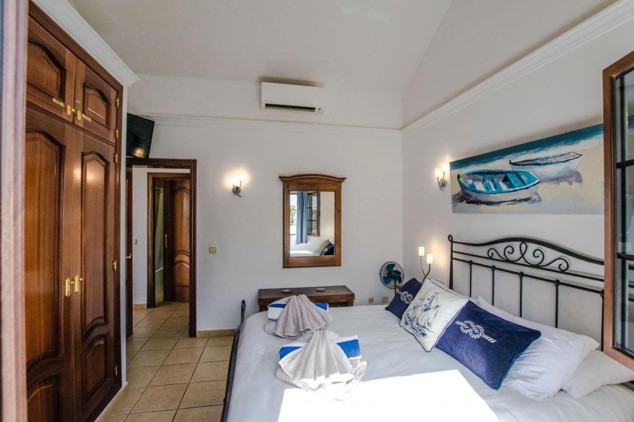 Villa Alegranza - Lh190 By Villas Now Ltd ปลายาบลังกา ภายนอก รูปภาพ